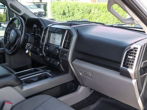 Used 2016 Ford F150 XLT w/ Equipment Group 302A Luxury image 47