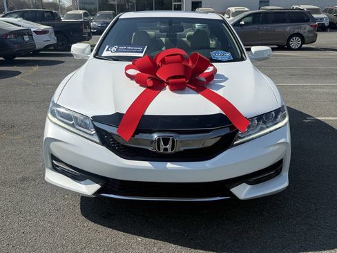 Used 2016 Honda Accord EX-L image 32
