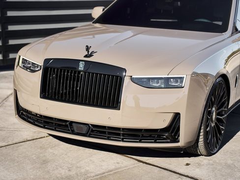 Used 2025 Rolls-Royce Ghost image 7