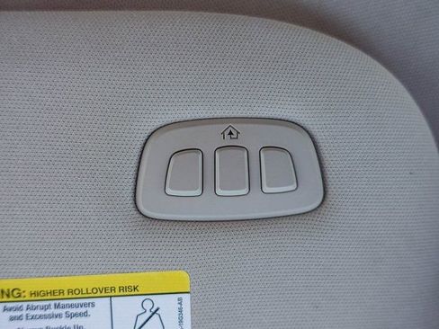 Used 2024 Ford Expedition Max XLT image 37