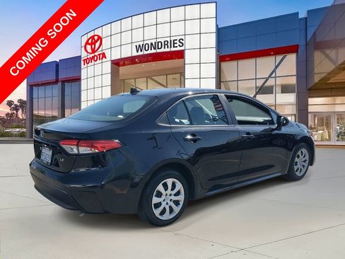 Used 2023 Toyota Corolla LE FWD image 6