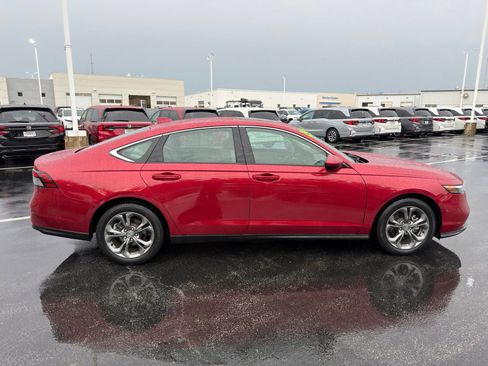 Used 2024 Honda Accord EX image 7