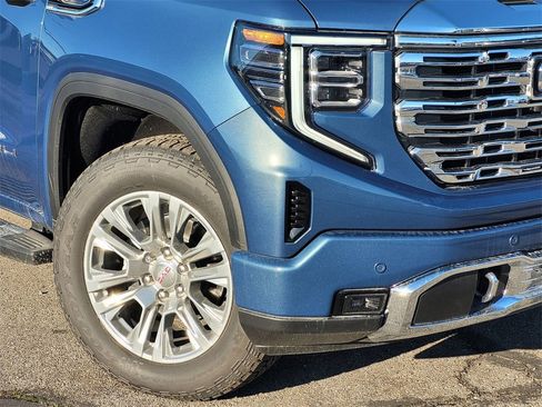 New 2025 GMC Sierra 1500 Denali w/ Technology Package image 6