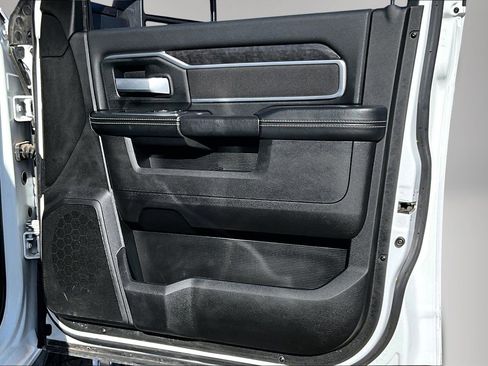 Used 2024 RAM 2500 Big Horn image 29