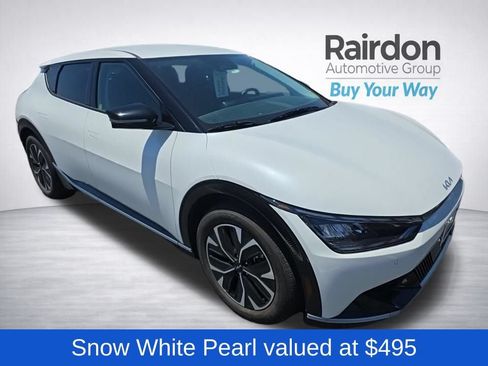Certified 2024 Kia EV6 Wind AWD/4WD image 2