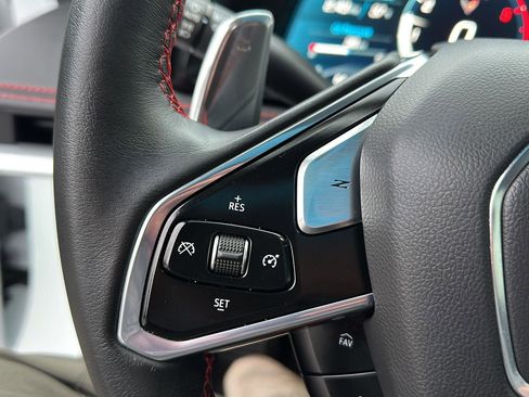 Used 2023 Chevrolet Corvette Stingray Coupe w/ Z51 Performance Package image 18