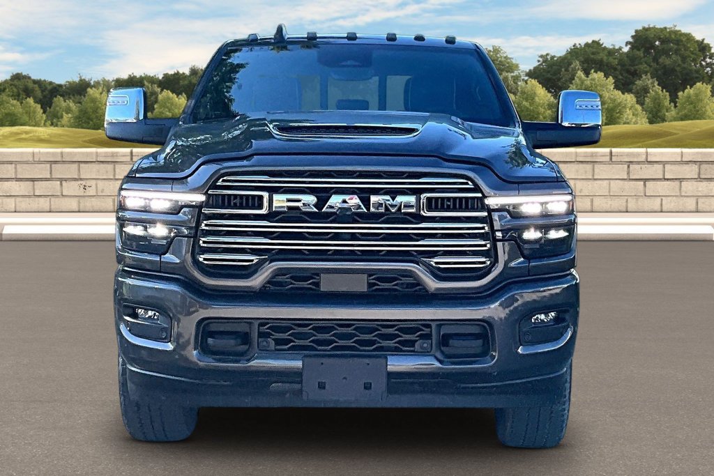 Used 2025 RAM 2500 Laramie w/ Sport Appearance Package AWD/4WD image 3