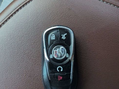 Used 2020 Buick Enclave Avenir w/ Avenir Technology Package AWD/4WD image 29