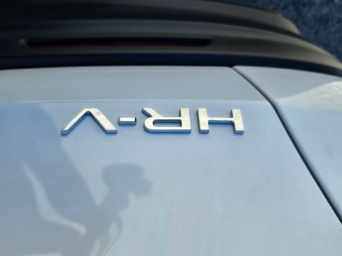 Used 2026 Honda HR-V LX image 11