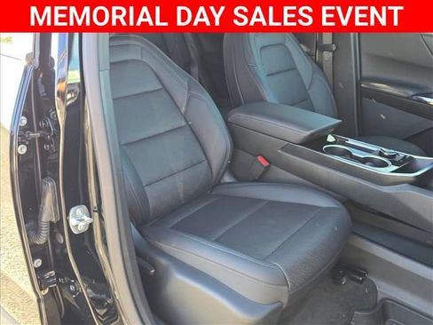 New 2026 Chevrolet Equinox LT w/ Convenience Package II FWD image 15