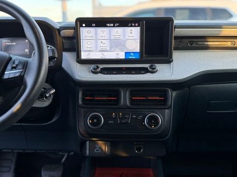 Certified 2022 Ford Maverick XLT image 24