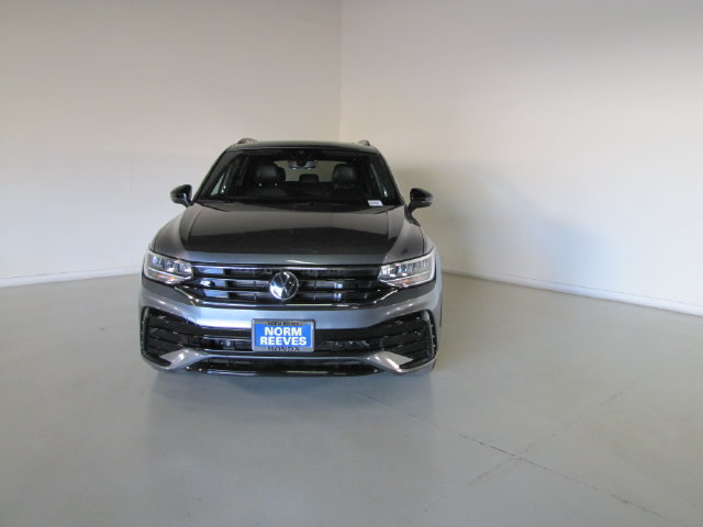 Used 2023 Volkswagen Tiguan SE R-Line FWD image 25
