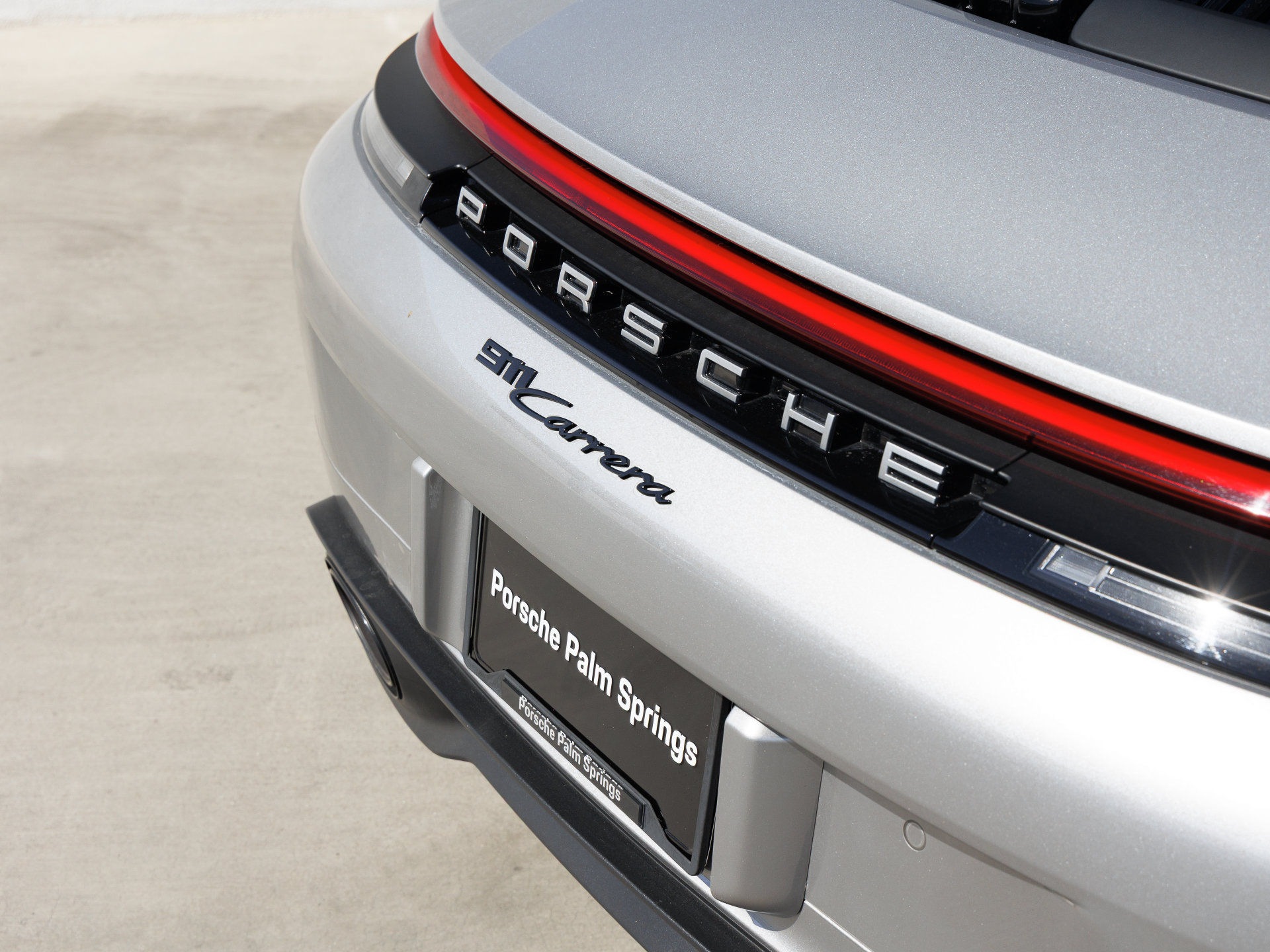Certified 2025 Porsche 911 Carrera RWD image 12