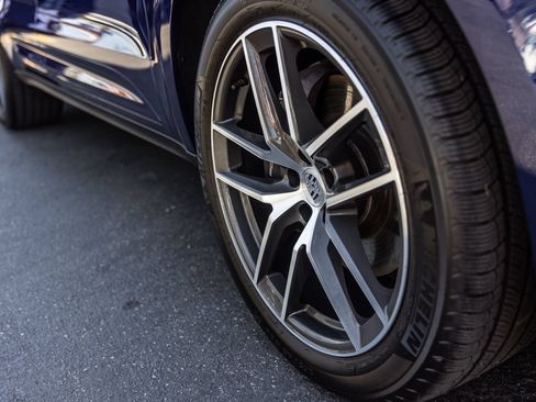 Certified 2026 Porsche Macan AWD/4WD image 26