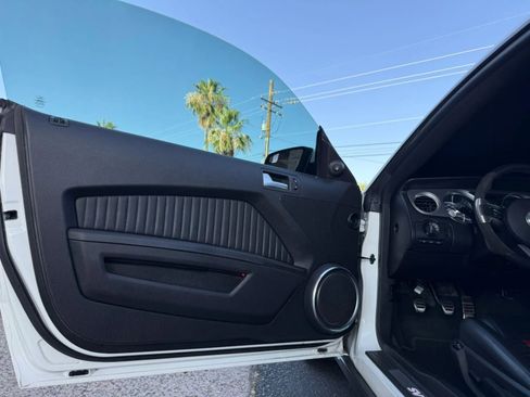 Used 2012 Ford Mustang Shelby GT500 w/ SVT Performance Pkg RWD image 33
