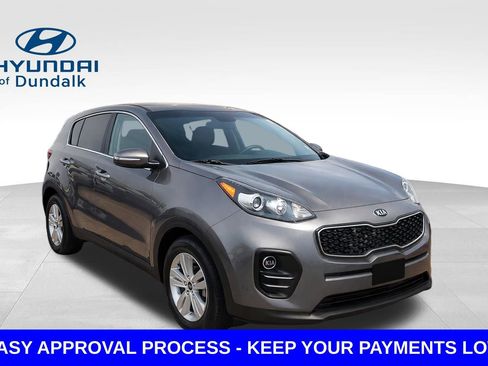 Used 2018 Kia Sportage LX image 3