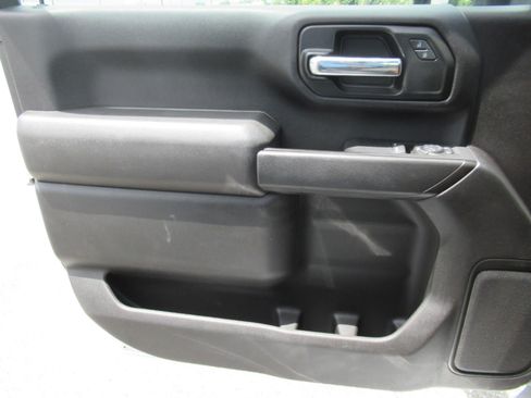 Used 2024 Chevrolet Silverado 2500 W/T w/ WT Convenience Package AWD/4WD image 17