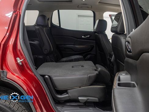 Used 2020 GMC Acadia Denali w/ Denali Ultimate Package image 34