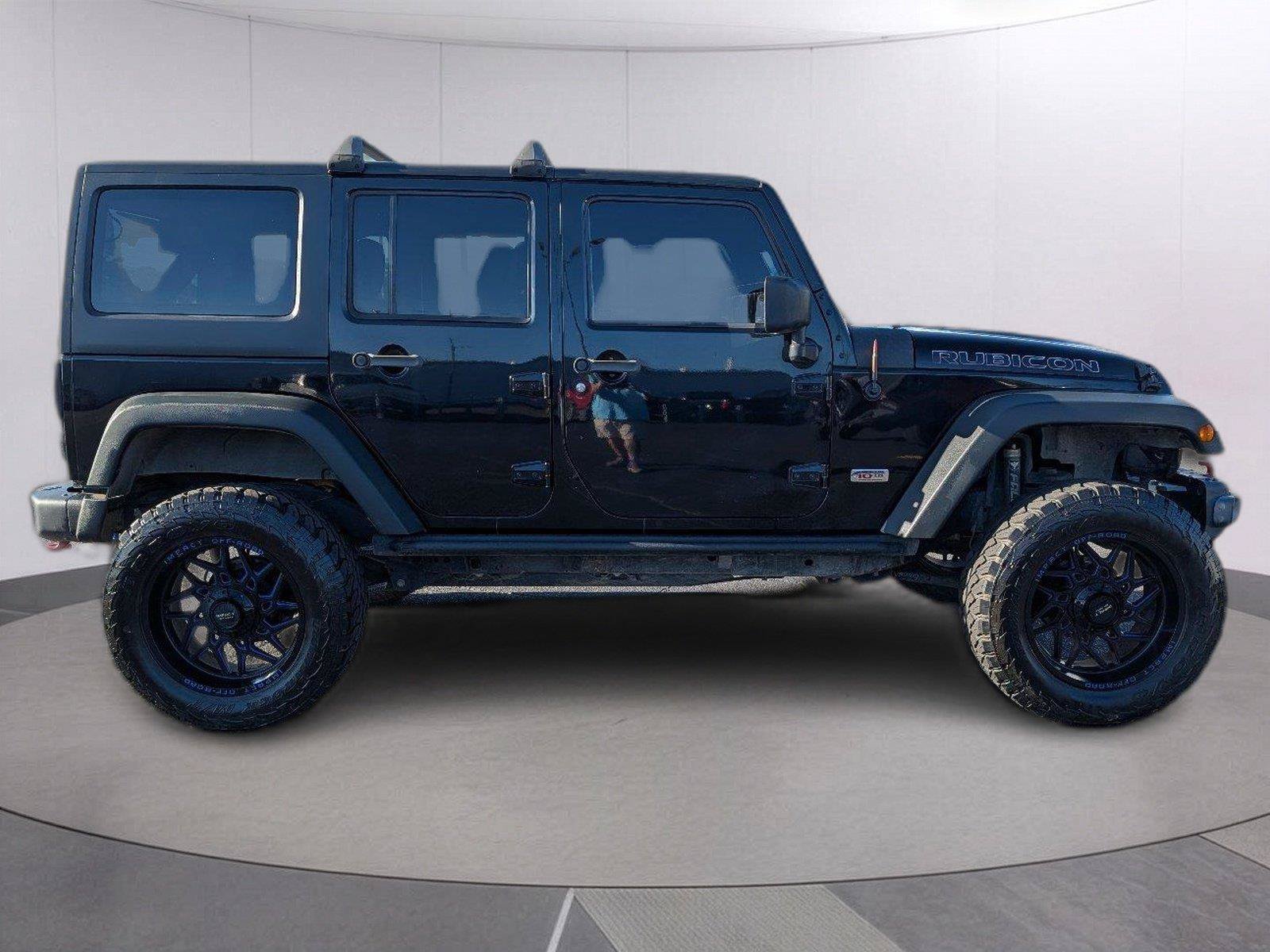 Used 2013 Jeep Wrangler Unlimited Rubicon AWD/4WD image 8