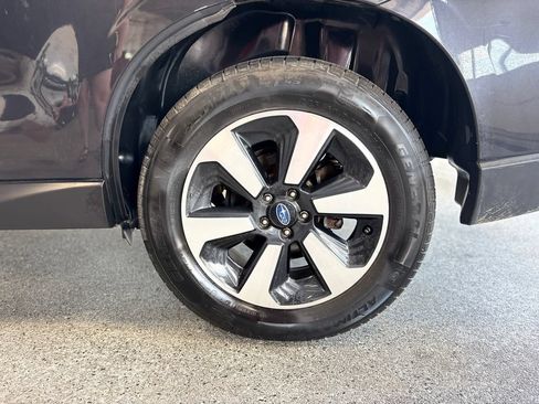 Used 2018 Subaru Forester 2.5i Premium AWD/4WD image 23