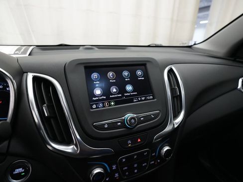 Used 2024 Chevrolet Equinox LT image 6