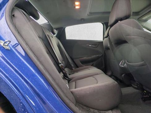Used 2023 Chevrolet Malibu LT image 19