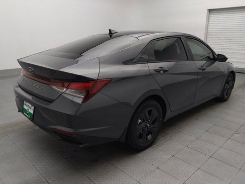 Used 2023 Hyundai Elantra SEL w/ Cargo Package FWD image 9