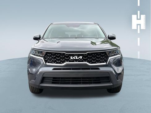 Used 2023 Kia Sorento LX FWD image 3