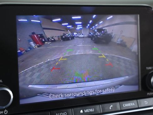 Certified 2023 Nissan Rogue SV image 17