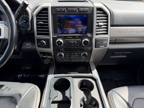 Used 2021 Ford F350 Platinum AWD/4WD image 13