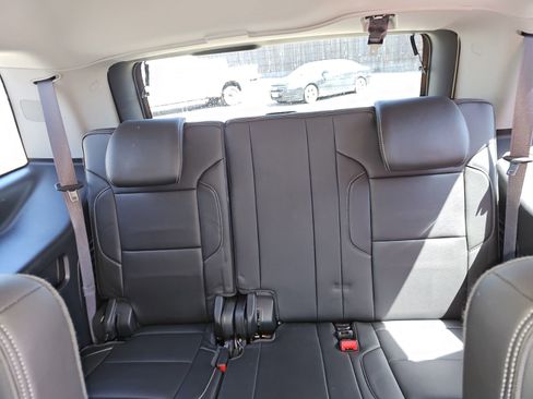 Used 2017 GMC Yukon Denali w/ Open Road Package AWD/4WD image 8