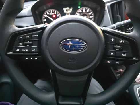 Used 2024 Subaru Crosstrek 2.0i Premium image 11