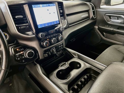 Used 2022 RAM 1500 Big Horn AWD/4WD image 26