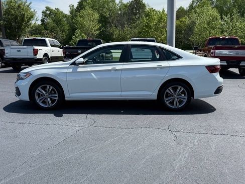 Used 2023 Volkswagen Jetta SE FWD image 7