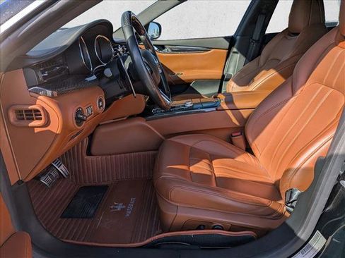 Used 2017 Maserati Quattroporte S GranSport Q4 image 16