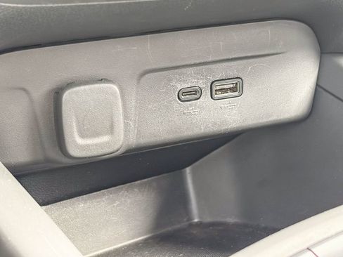 Used 2024 Chevrolet Trax LS w/ LS Convenience Package FWD image 27