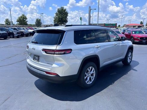 Used 2022 Jeep Grand Cherokee L Limited image 5