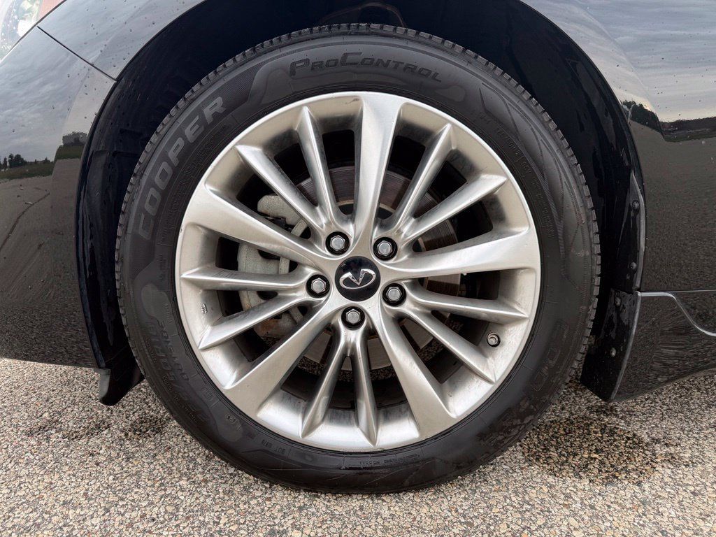 Used 2021 INFINITI Q50 Luxe w/ Seat & Sound Package AWD/4WD image 13