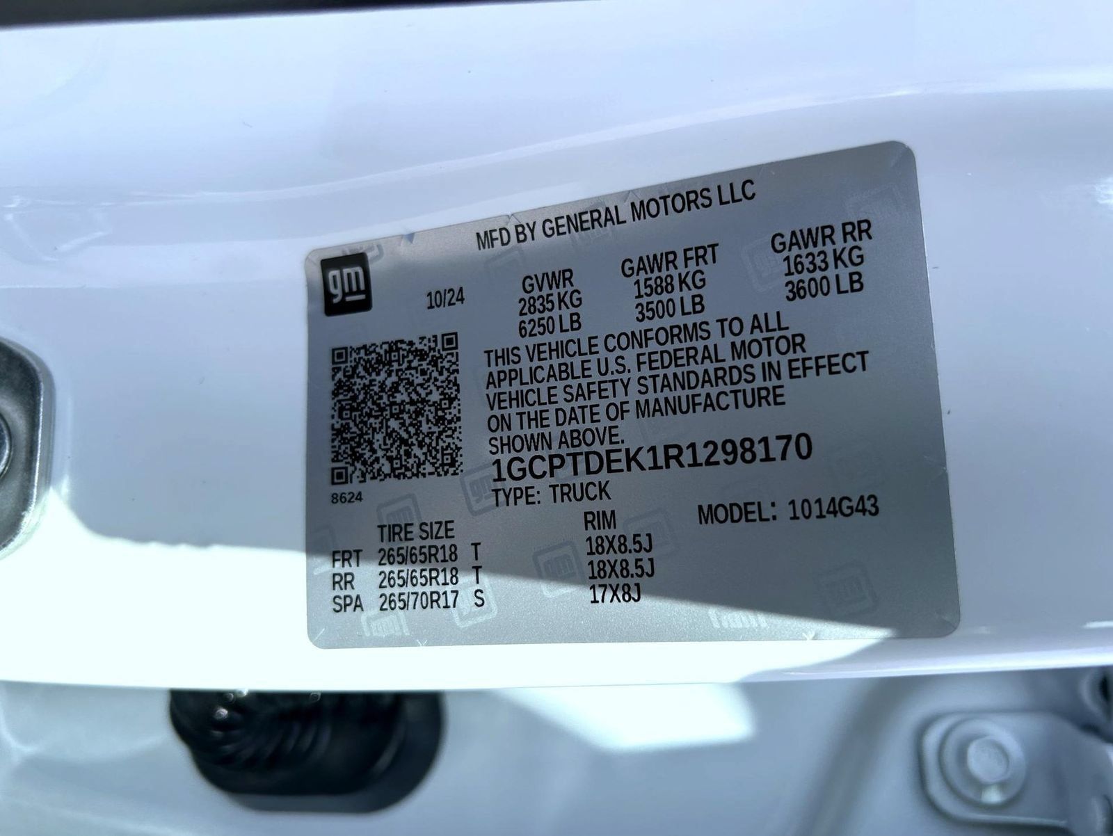 Certified 2024 Chevrolet Colorado Z71 w/ Z71 Convenience Package 2 AWD/4WD image 25