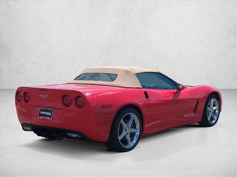 Used 2011 Chevrolet Corvette Convertible w/ Preferred Equipment Group RWD image 5
