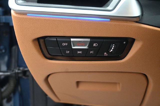 Used 2021 BMW 430i xDrive Coupe w/ Premium Package AWD/4WD image 11