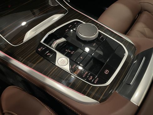 Certified 2024 BMW X5 xDrive40i w/ M Sport Package image 18