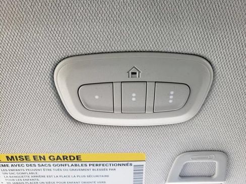 Used 2023 Jeep Grand Cherokee L Limited AWD/4WD image 24