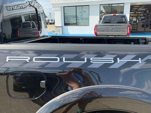 New 2025 Ford F150 Lariat w/ Equipment Group 502A High image 8