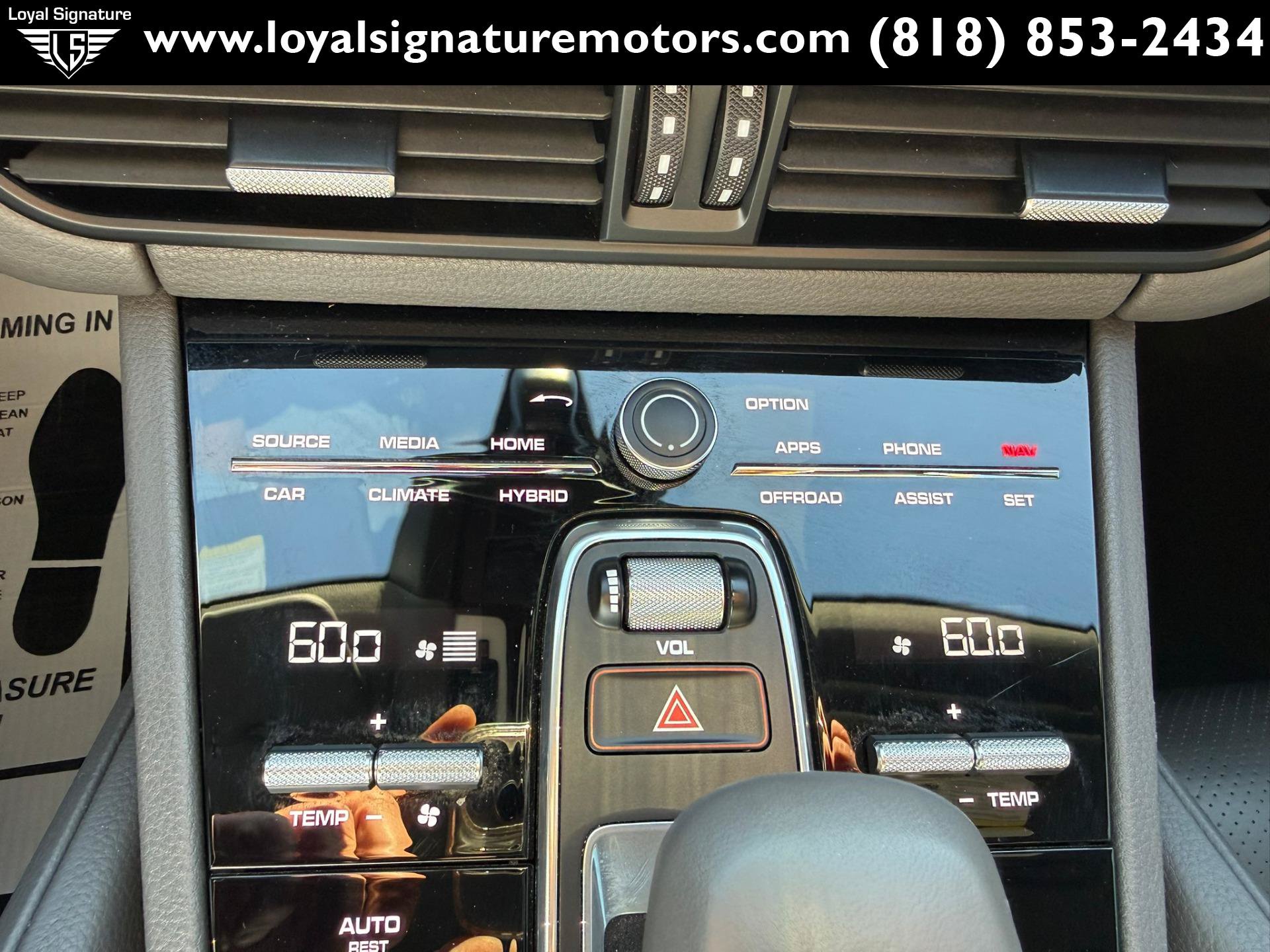 Used 2021 Porsche Cayenne E-Hybrid AWD/4WD image 32