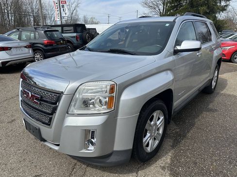 Used 2014 GMC Terrain SLT w/ Safety Package AWD/4WD image 2