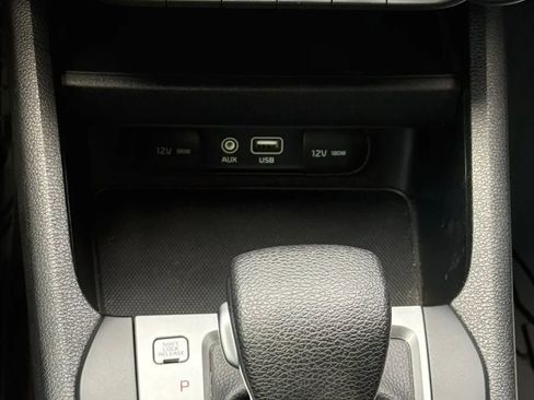 Used 2019 Kia Forte LXS FWD image 19