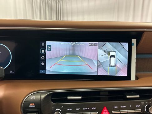 Used 2026 Hyundai Palisade Calligraphy image 16