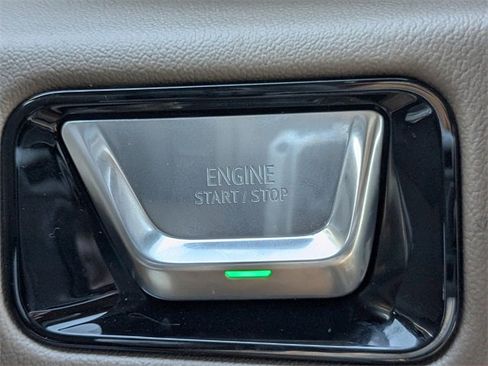 New 2026 GMC Yukon XL Denali w/ Denali Reserve Package image 34