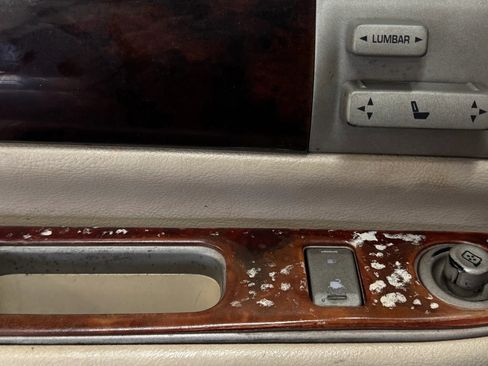 Used 2004 Lincoln Aviator Luxury image 9